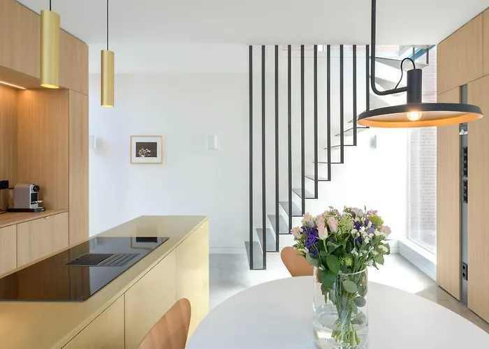 Kaewkong Surf * האג