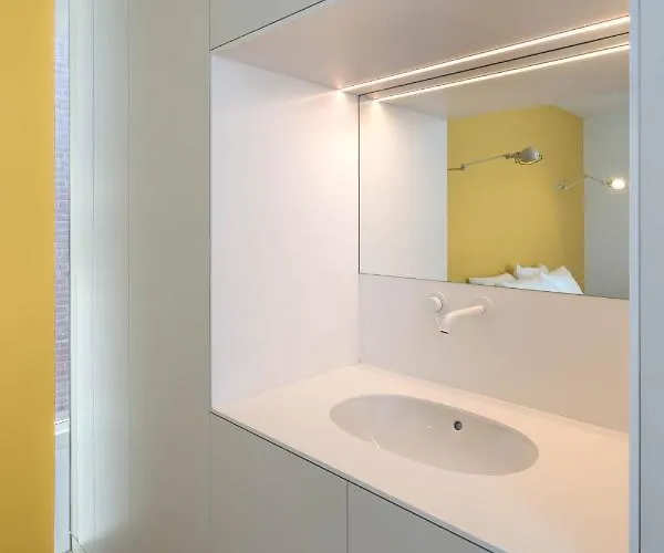 Kaewkong Surf La Haye